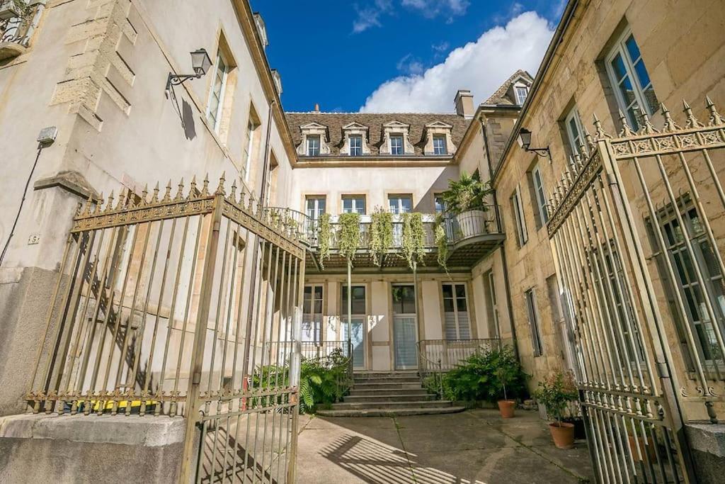 Апартаменти Le Patio - Srloc Діжон Екстер'єр фото